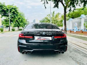 Xe BMW 5 Series 520i 2018