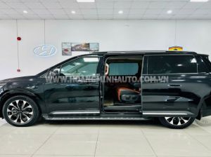 Xe Kia Carnival Signature 2.2D 2022