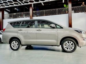 Xe Toyota Innova 2.0E 2020