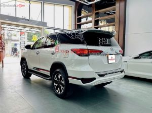 Xe Toyota Fortuner 2.7V 4x2 AT TRD 2019