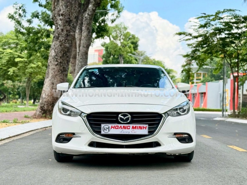 Mazda 3 1.5 AT 2018