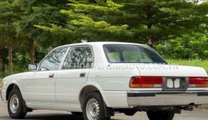Xe Toyota Crown 2.2 MT 1992